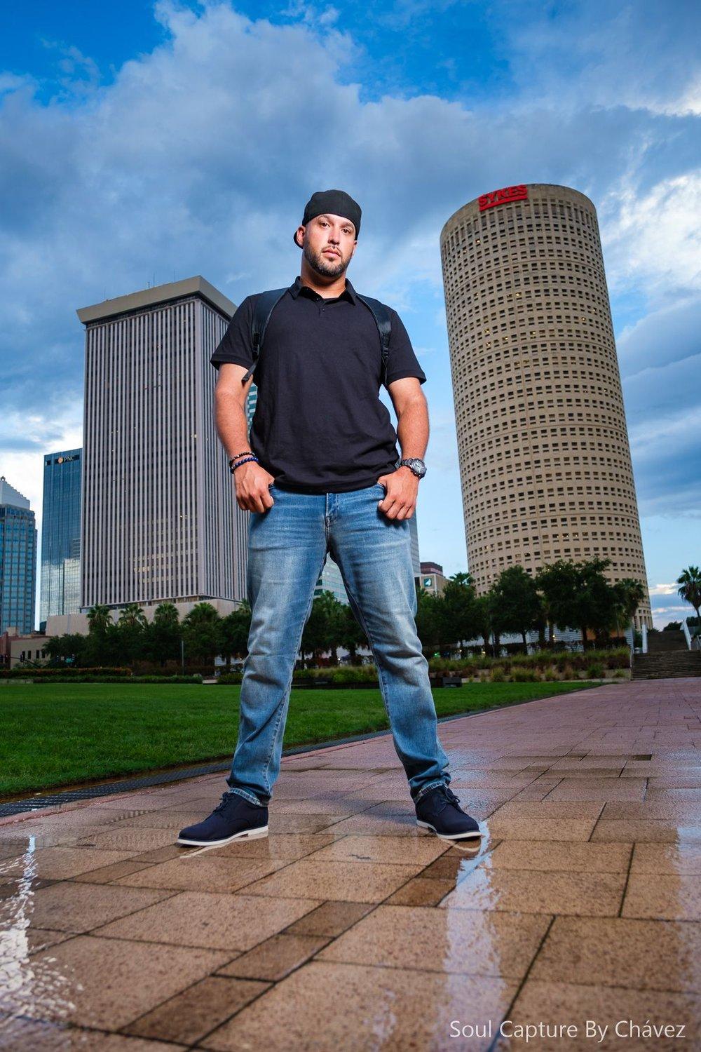 carousel-hero-element image-8