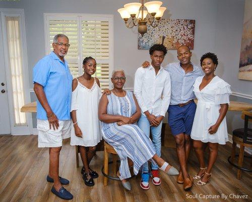 mobile - carousel-hero-element image-0